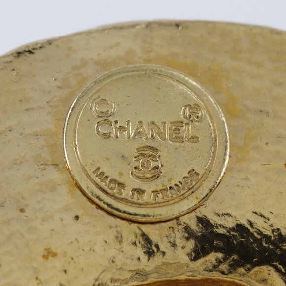 CHANEL Gold Straw Brooch